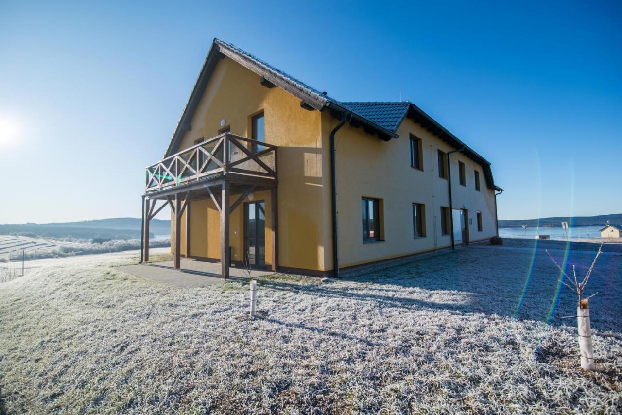 Astra Lipno Apartamento Frymburk Exterior foto